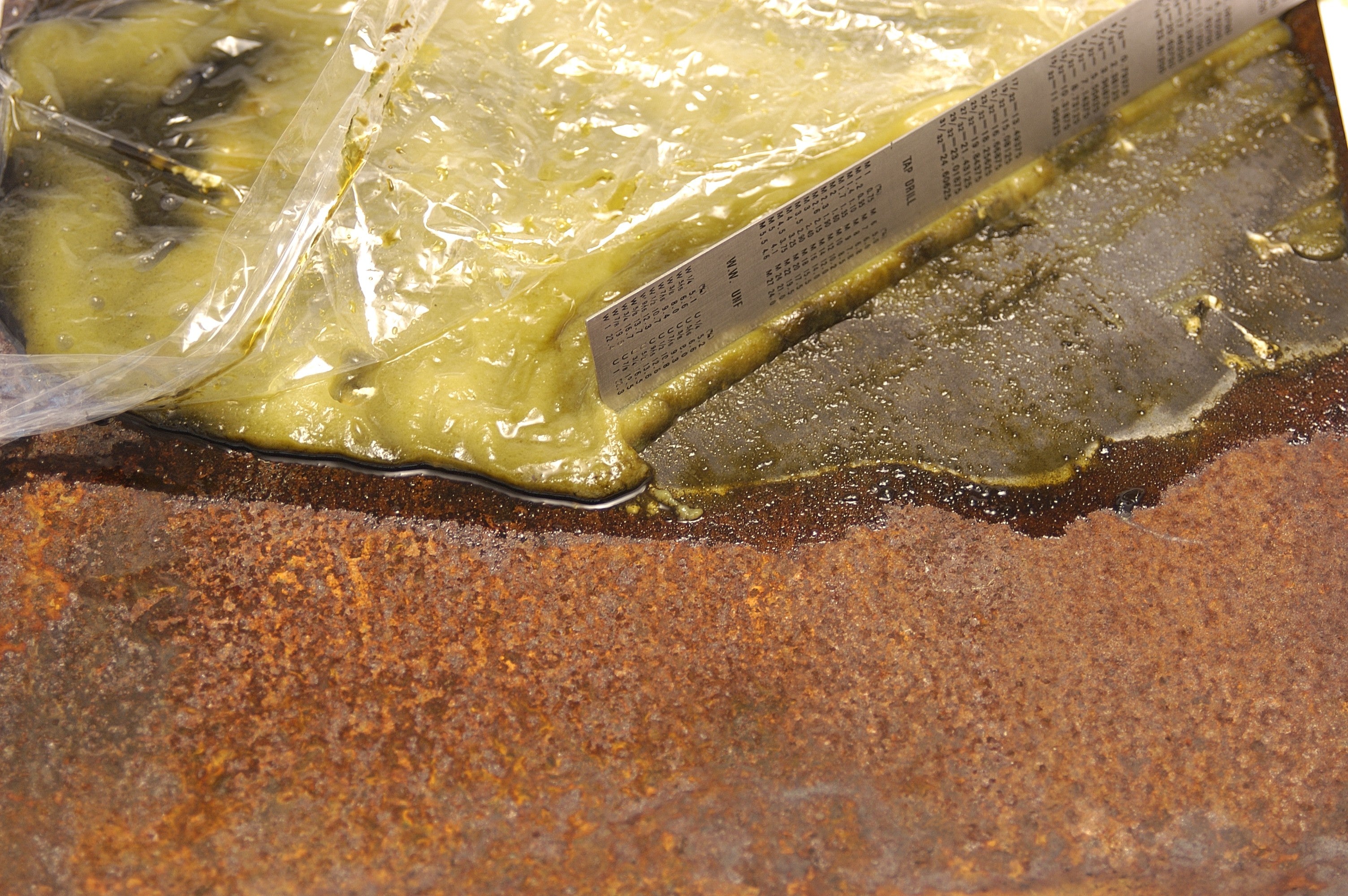 Bilt Hamber Deox Gel remove plastic wrap and rust